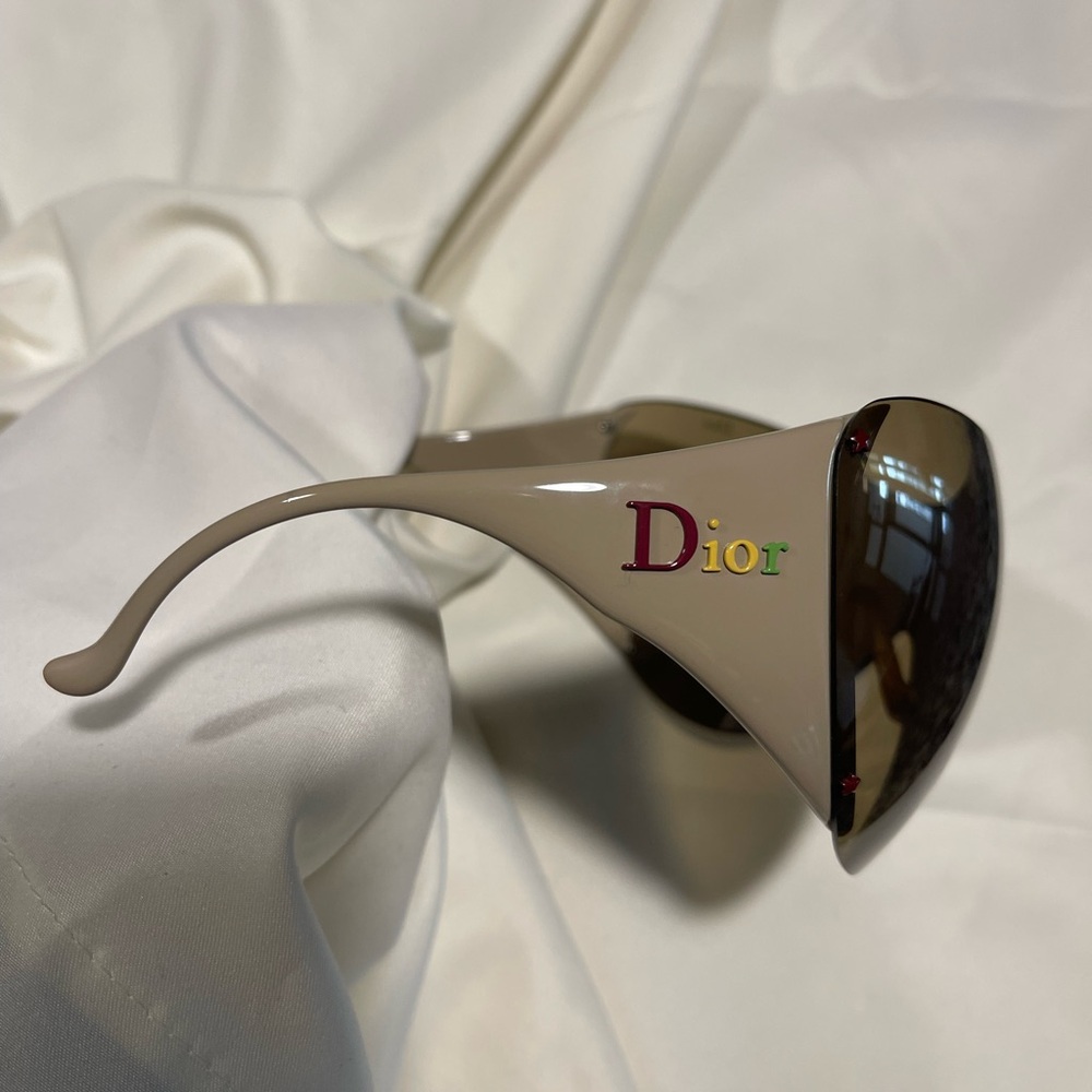 Dior Rasta 1 Sunglasses - Picture 8 of 14